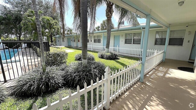 Building Photo - 1601 S Federal Hwy Unit 9 Rental