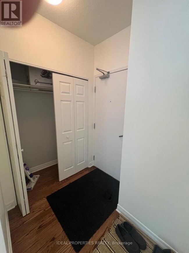 Photo - 134 York St Unité 207