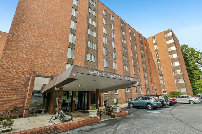Building Photo - 5 Bayard Rd Unit 102 Rental