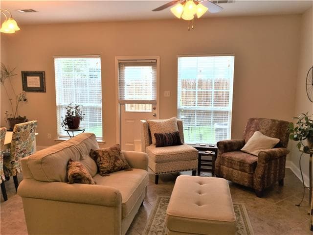 Photo - 104 Covington Meadow Cir