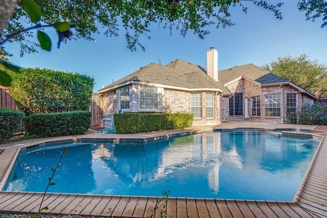 Photo - 4312 Helston Dr