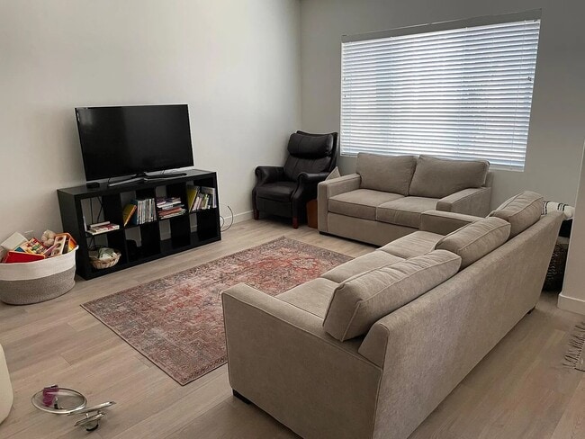 Building Photo - 15122 S Wild Horse Way