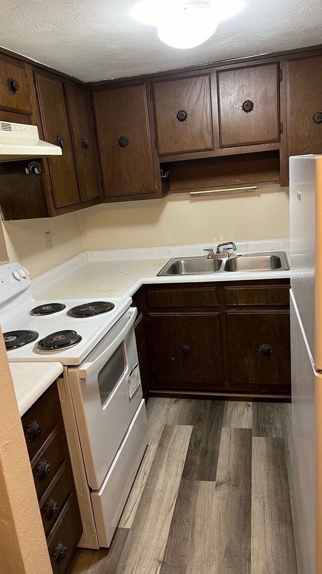 2355 Collins Dr Apartments For Rent in Sidney, OH