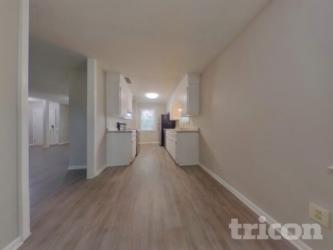 Photo - 424 Westridge Rd