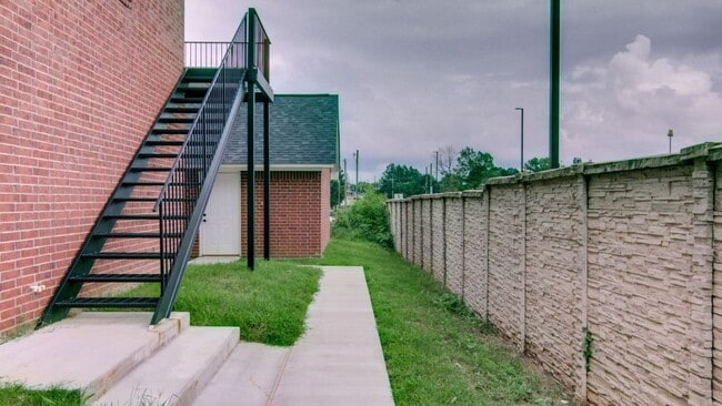 Photo - Townhouse for lease!