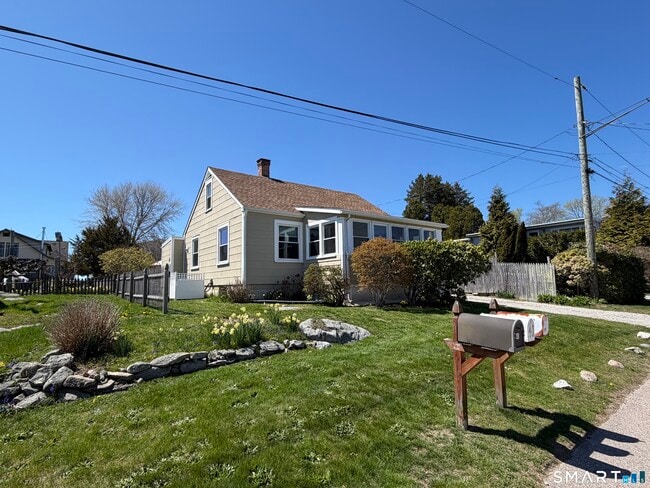 Photo - 40 Ashworth Ave