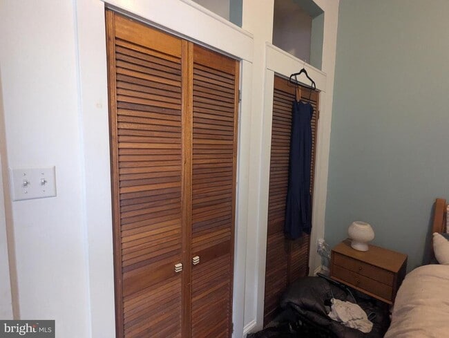 Photo - 826 N Woodstock St Unit 1