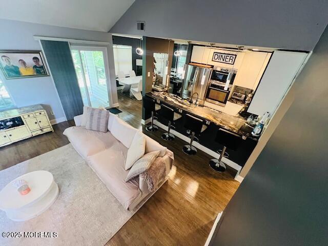 Photo - 422 Waters Edge Dr