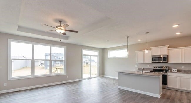 Photo - 610 NE 57th St