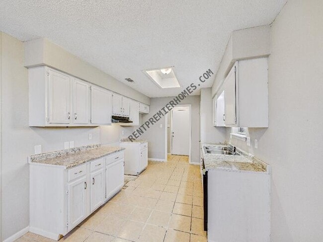 Photo - 509 Gamble Rd