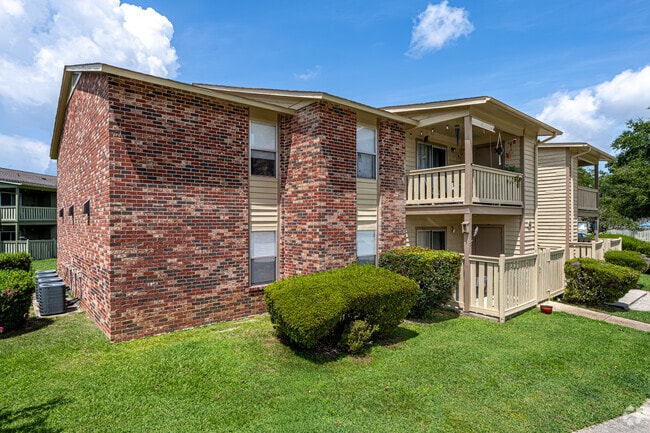 Pines on the Bay Apartments
