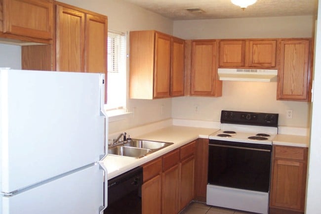 Photo - Grassdale Pointe Apts