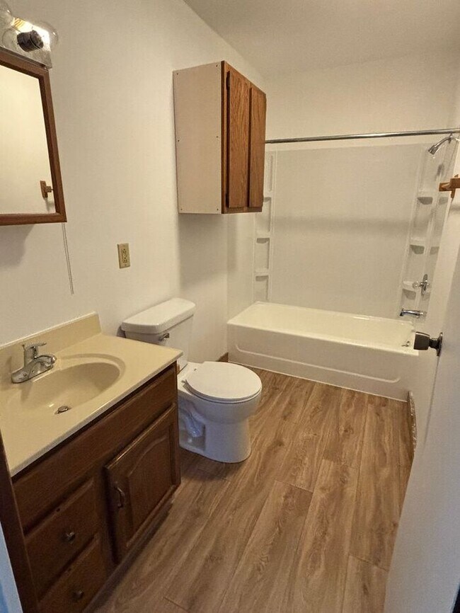 Photo - 2 BR Upstairs Apartment