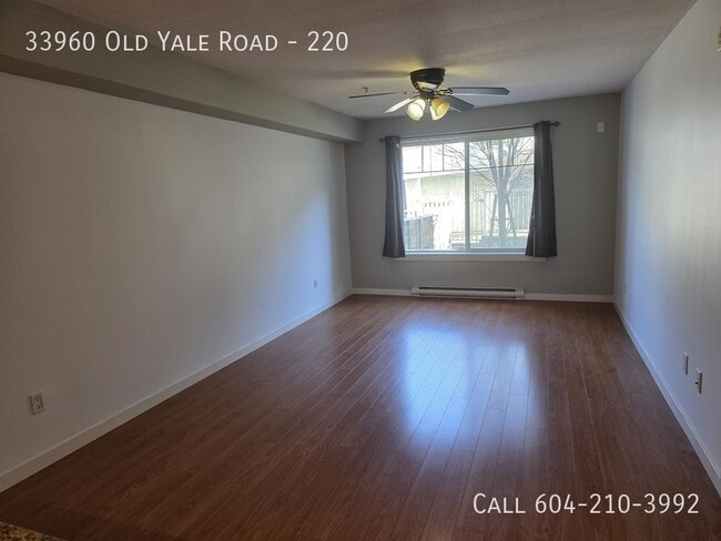 Photo - 1 Bedroom at Old Yale Heights! Unité 220