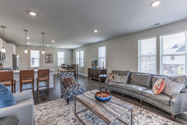 Two Bedroom Duplex - The Bungalows on 204 Rental