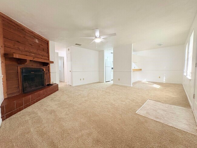 Photo - 1810 Sylvan Ct