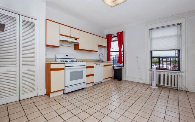 Photo - 504 Washington St Unidad 3