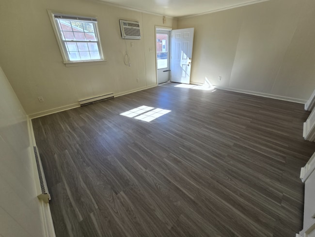 6100 Strathmore Rd Unit 22