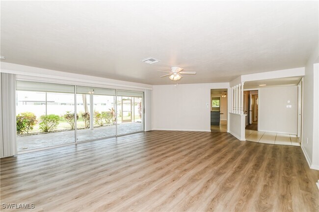 Photo - 211 SE 45th St House