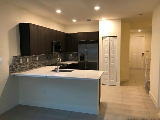 Photo - 8878 NW 103rd Ave
