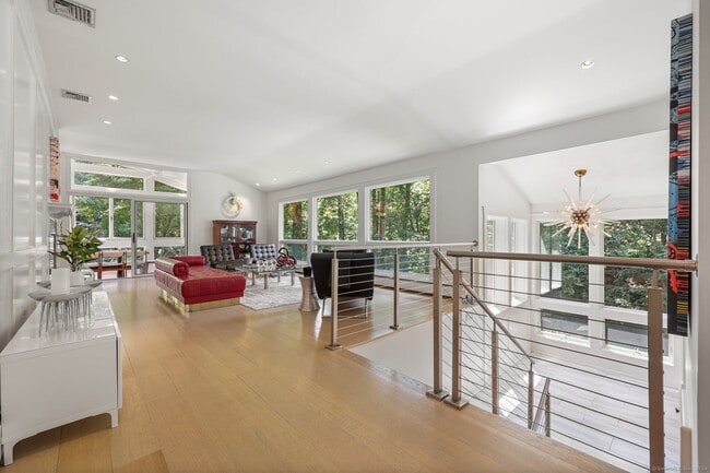 Photo - 22 Sunswyck Rd