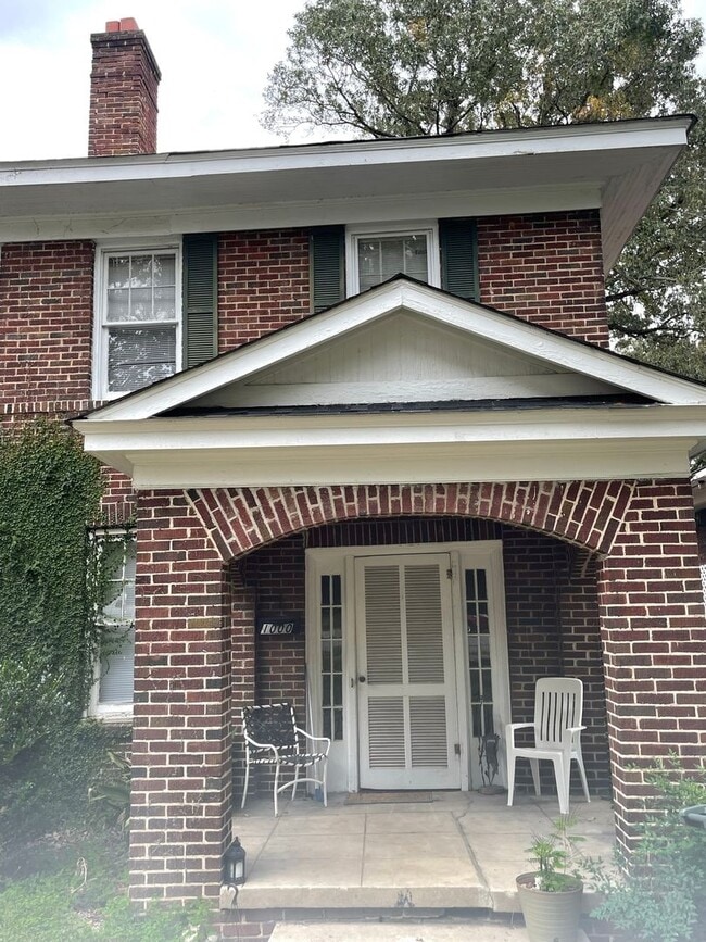 Building Photo - 3bd/1.5 bath located in University Hill- ***COMING IN JUNE***
