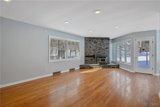 Photo - 7301 Dogwood Ln