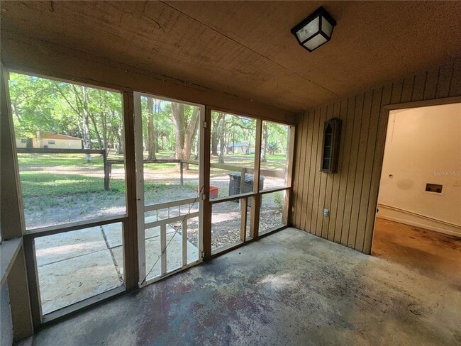 Photo - 206 NE 7th Pl