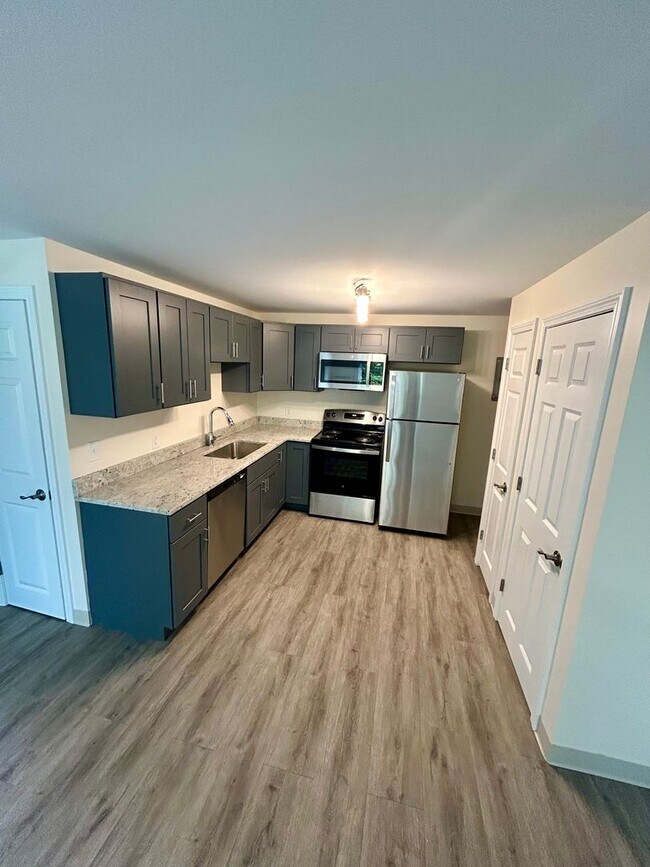 Welcome Home to Hudson Gardens!