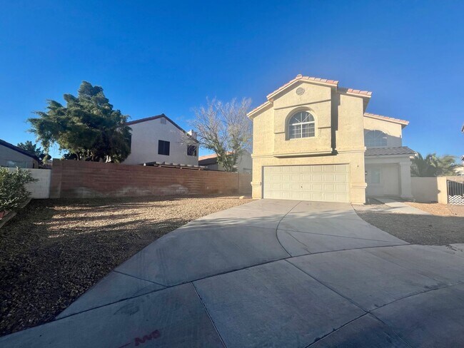 Photo - Beautiful Remodeled, 4 bedroom, 2 1/2 bath, 2 car garage at end of culdesac near 2 parks.