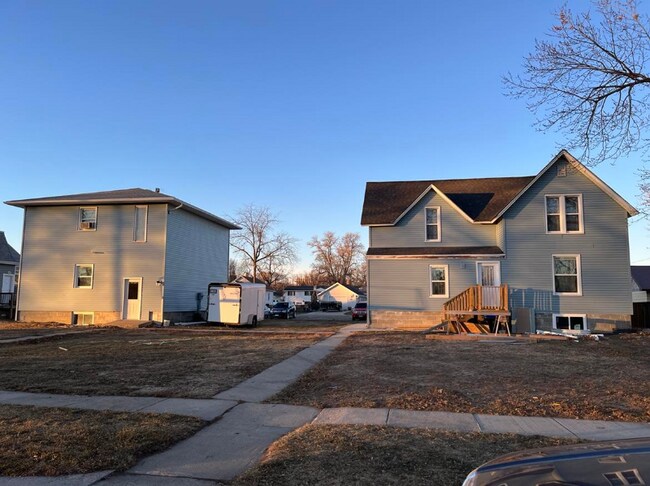 Photo - 516 E 5th St Unit 1