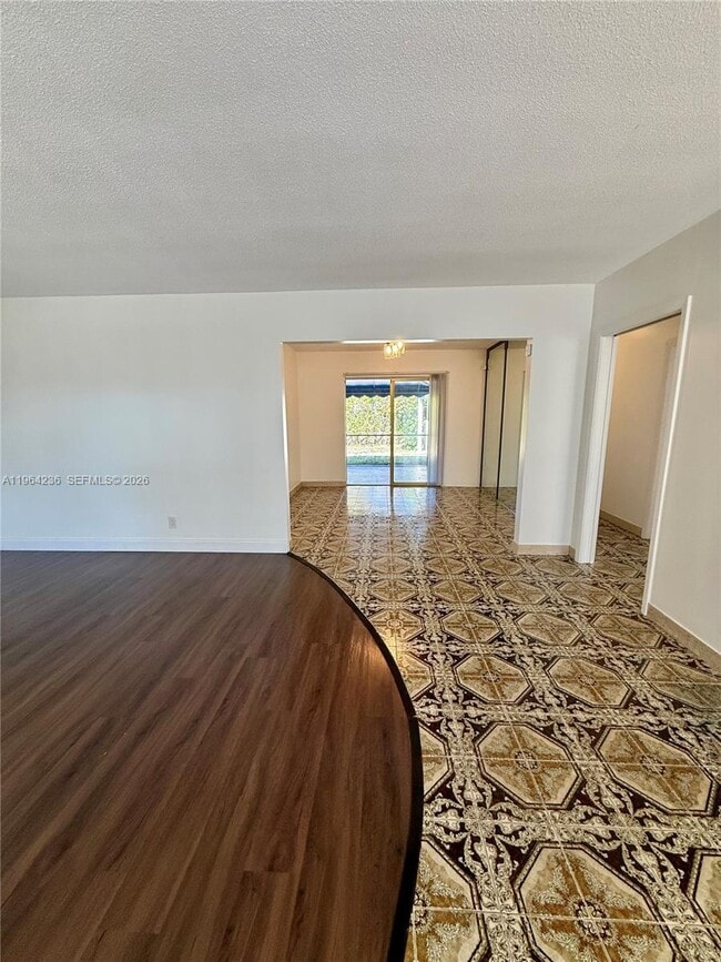 Photo - 4917 W Park Rd