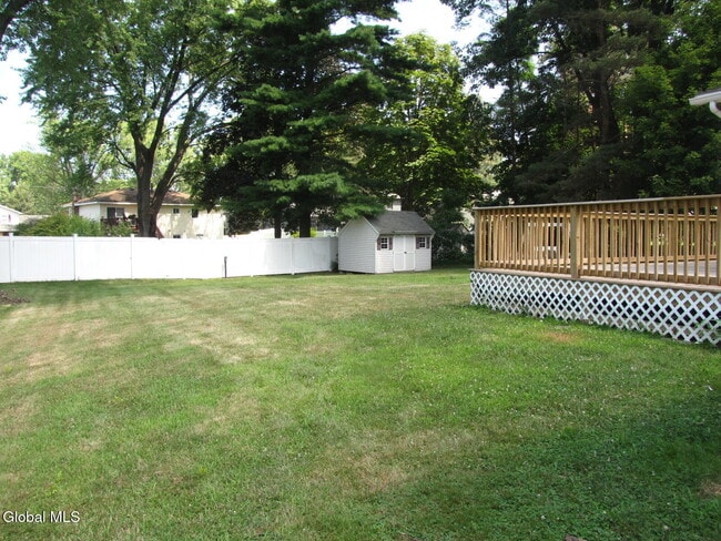 Photo - 10 Flicker Dr