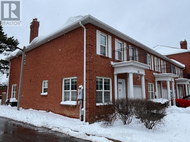 Photo - 90 Stornwood Ct