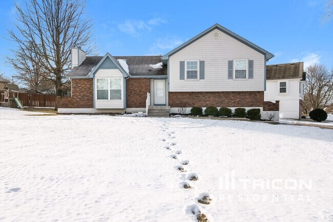 Building Photo - 1920 Fairground Dr Rental