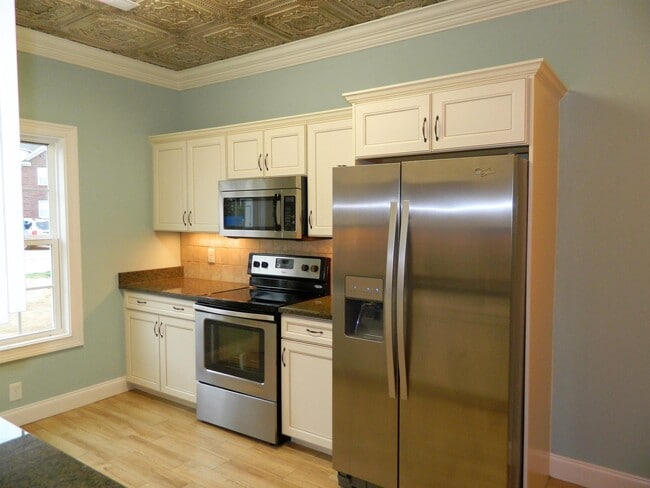 Photo - 1188 Waxwing Dr
