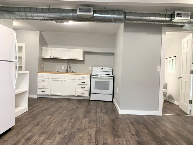 Photo - 624/626 Oak Street Unit 3