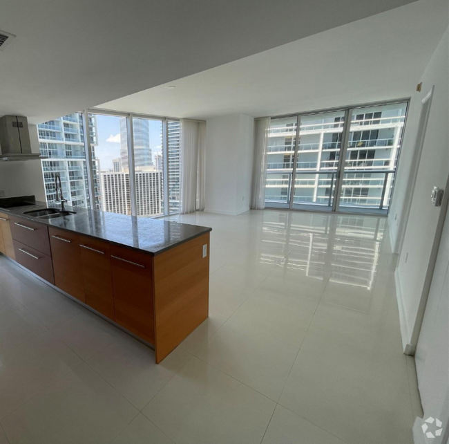 Building Photo - 495 Brickell Ave Unit 2610 Rental