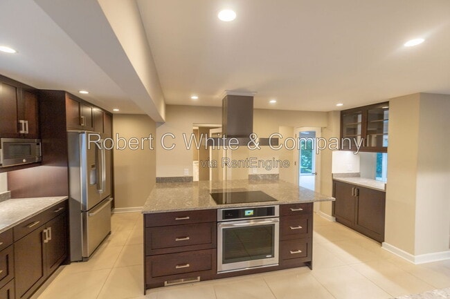 Photo - 16 Sunbrook Rd