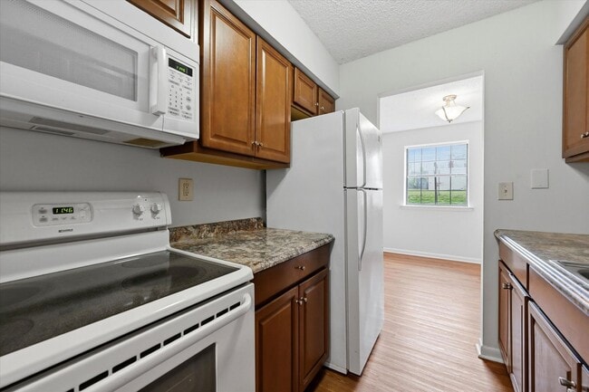 Photo - 2 Bedroom 1 Bathroom first floor Goshen Valley flat!