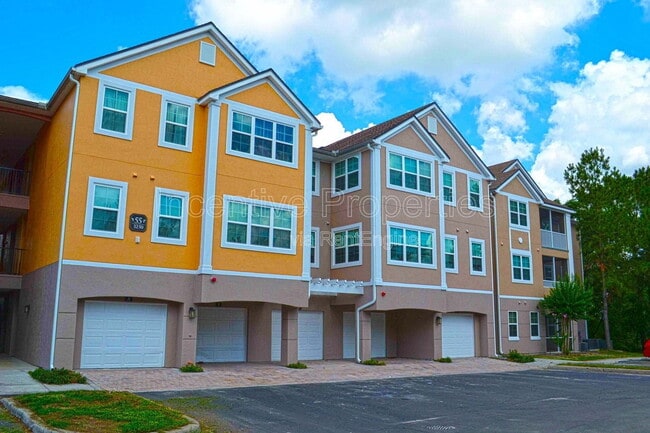 Building Photo - 3281 Soho St Unit 101