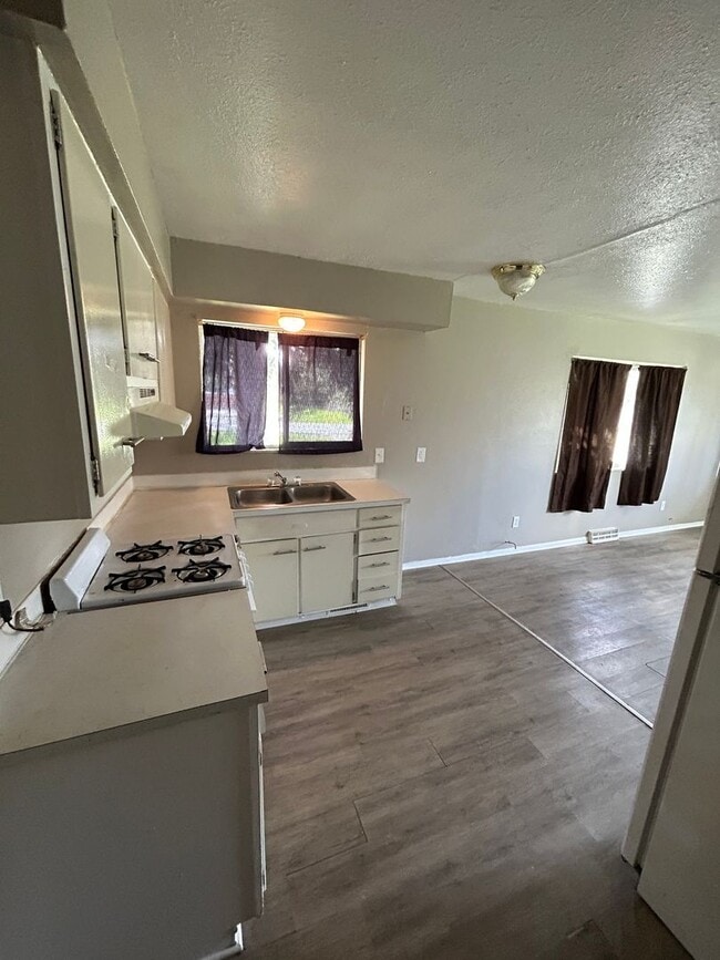 Photo - Yambor154 Unit A