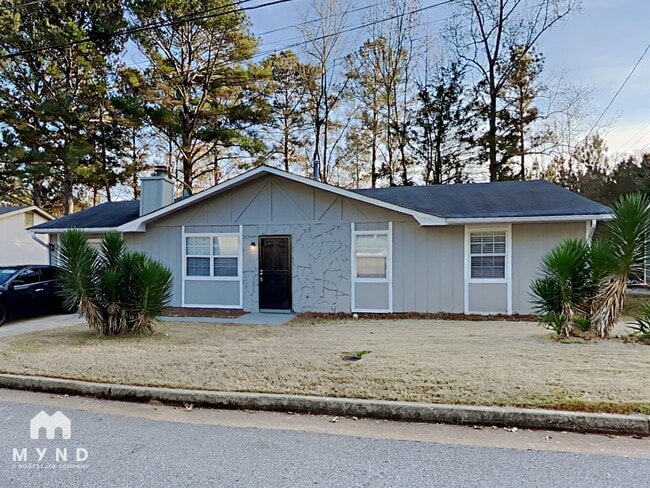 Building Photo - 2101 Mallard Way