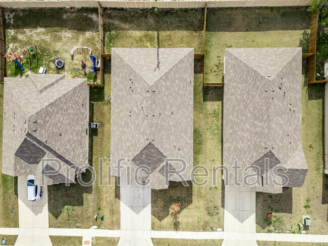 Photo - 2818 Wigeon Wy