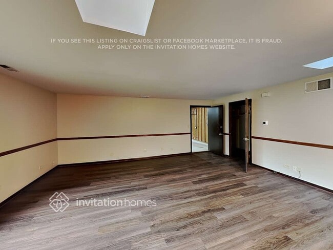 Photo - 16400 Sherwood Dr