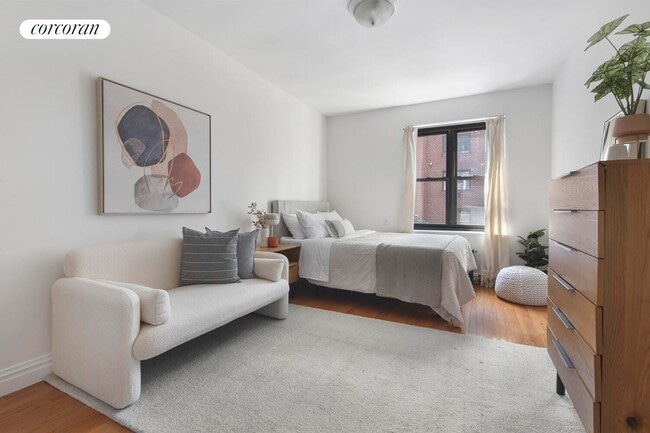 Photo - 312-320 W 23 St Rental