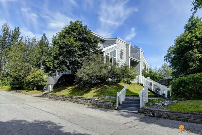 Photo - Spacious and bright condo located in a quiet area that boasts the perfect combination of style an...