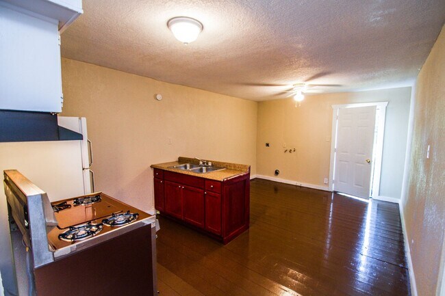 Photo - 1315 Dawson St Unit 1315 Dawson