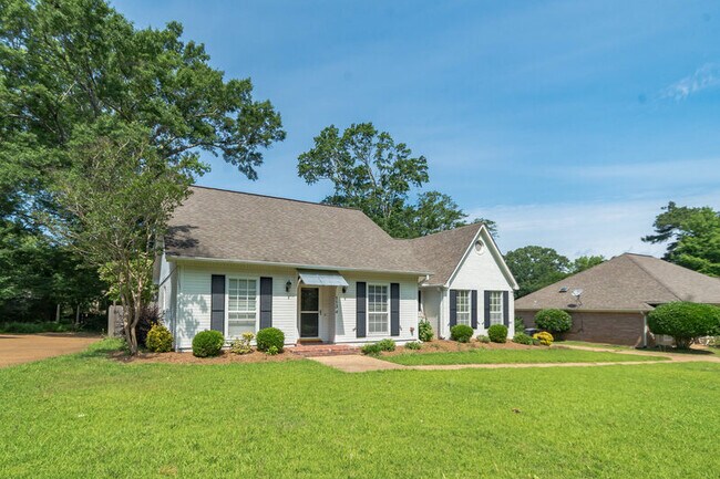 Photo - 113 Timbercrest Dr