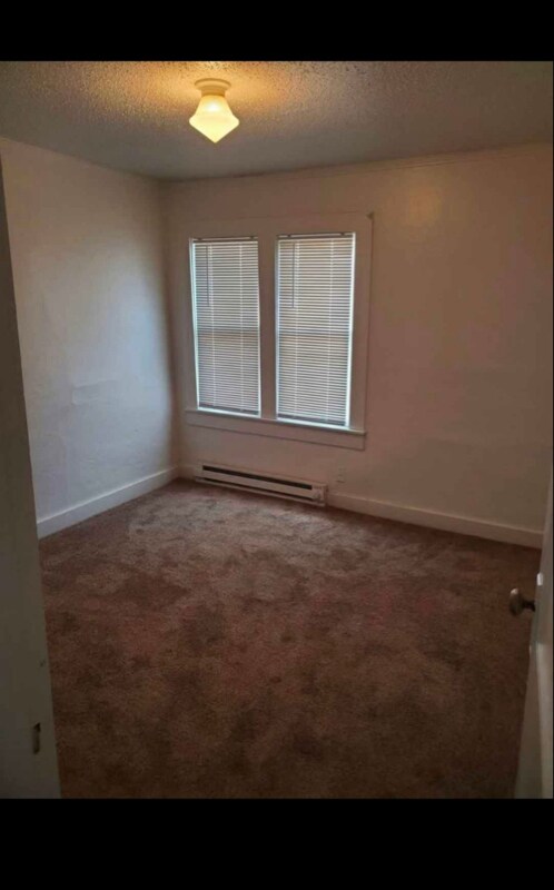 Photo - 213 W 4th St Unidad A